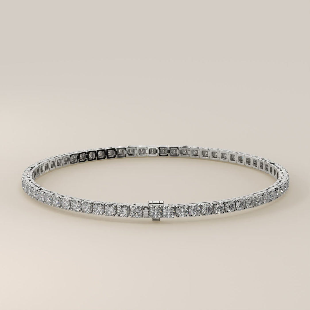 Amélie - En stock - Bracelet tennis classique en diamants de laboratoire sertis bas