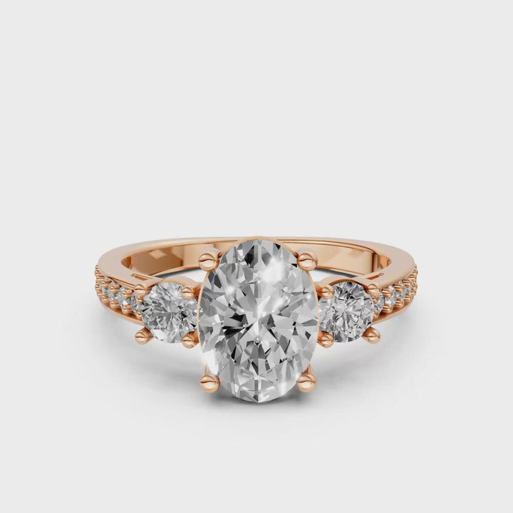Oval Trilogy Ring met Pave Band - 2,6 ct