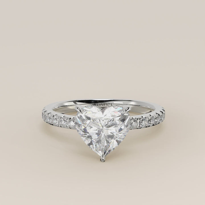 Verlovingsring hart lab grown diamant met hidden halo en pave band, witgoud