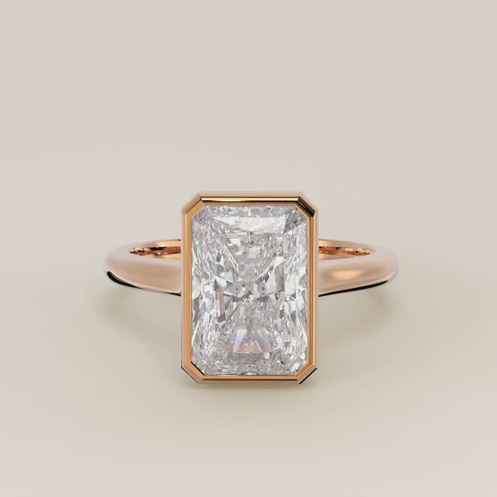 Zaar - Radiant Lab Grown Diamond Ring Solitair with Bezel Setting, Cathedral Setting and Hidden Halo