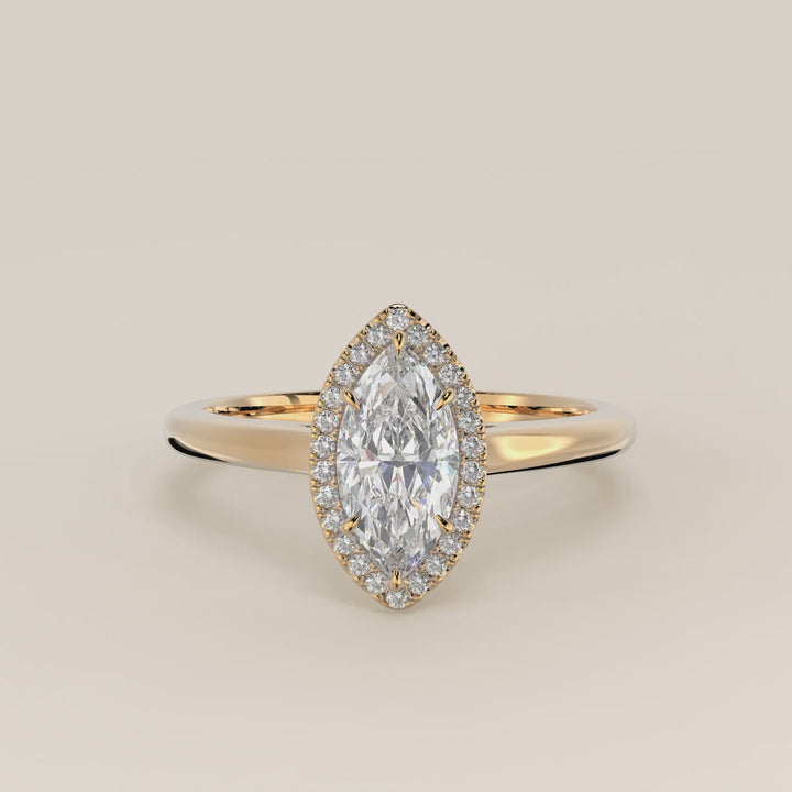 Verlovingsring marquise halo lab grown diamant met cathedral en hoge zetting, geelgoud