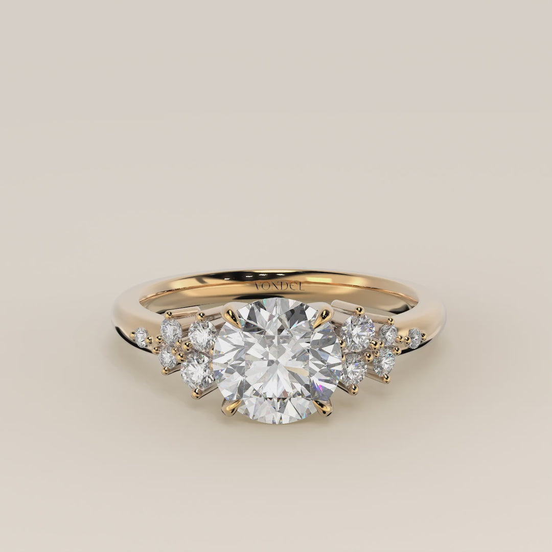 Verlovingsring rond lab grown diamant met hidden halo en lage zetting, geelgoud