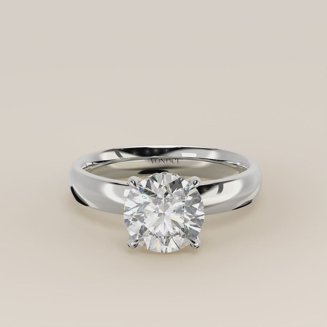 Verlovingsring rond lab grown diamant met brede band en hidden halo, witgoud