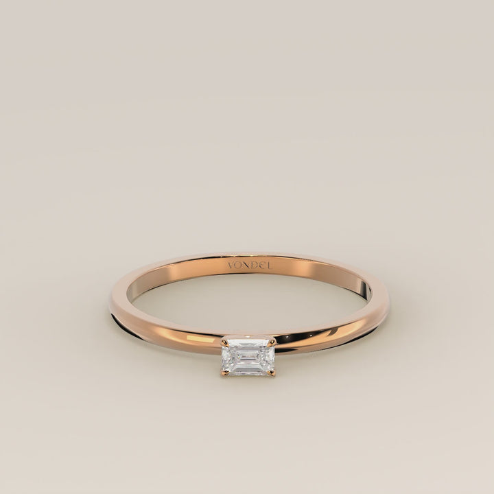 Maddie - Emerald Lab Grown Diamond Ring