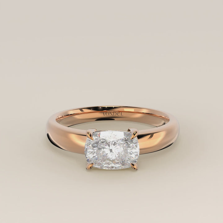 Joan - Anillo de diamantes cultivados en laboratorio, talla cojín alargada, con banda ancha.