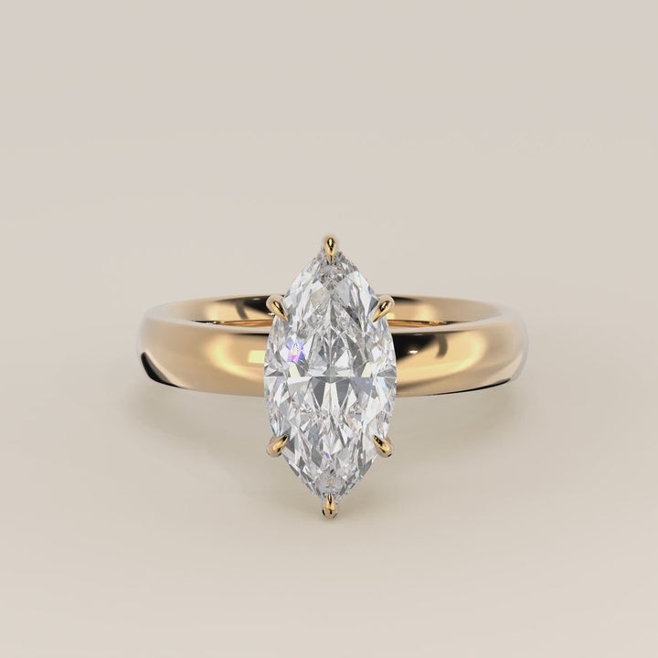 Verlovingsring marquise lab grown diamant met brede band en hidden halo, geelgoud