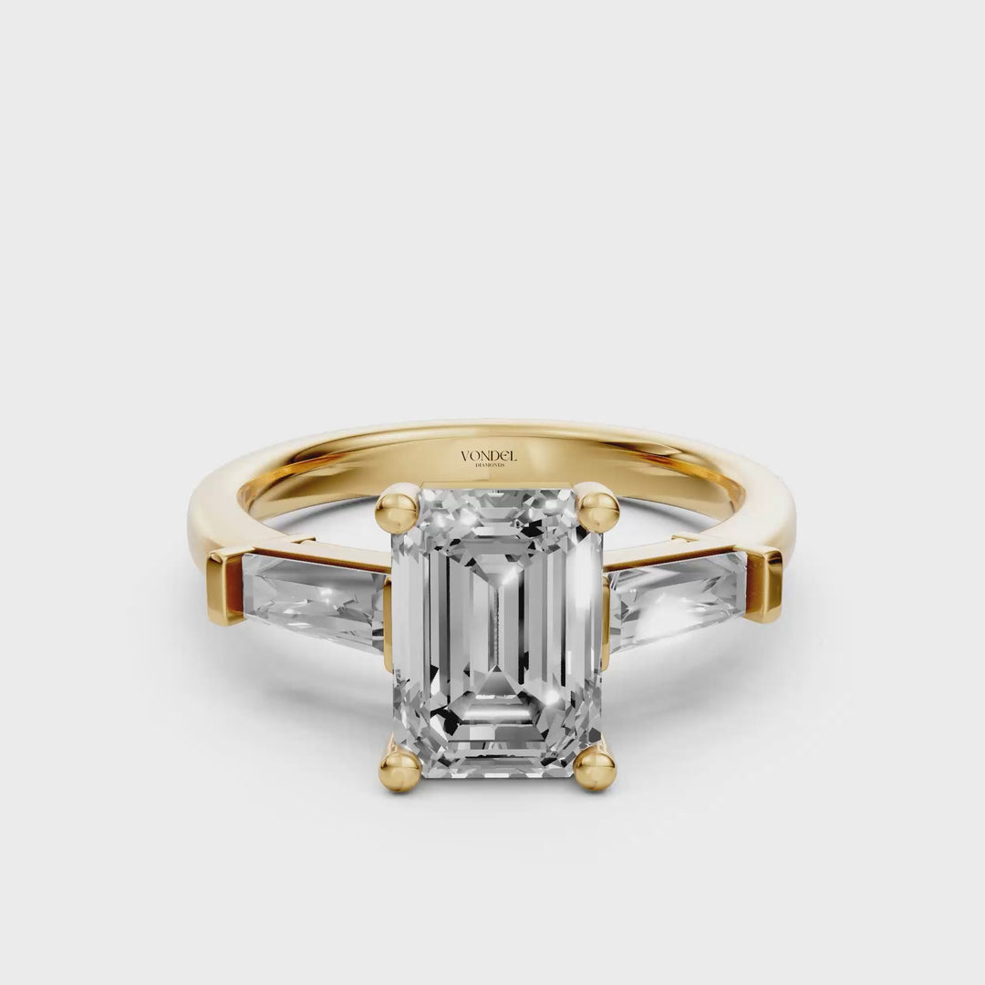 Emerald Baguette Trilogyy Ring - 2,72 ct