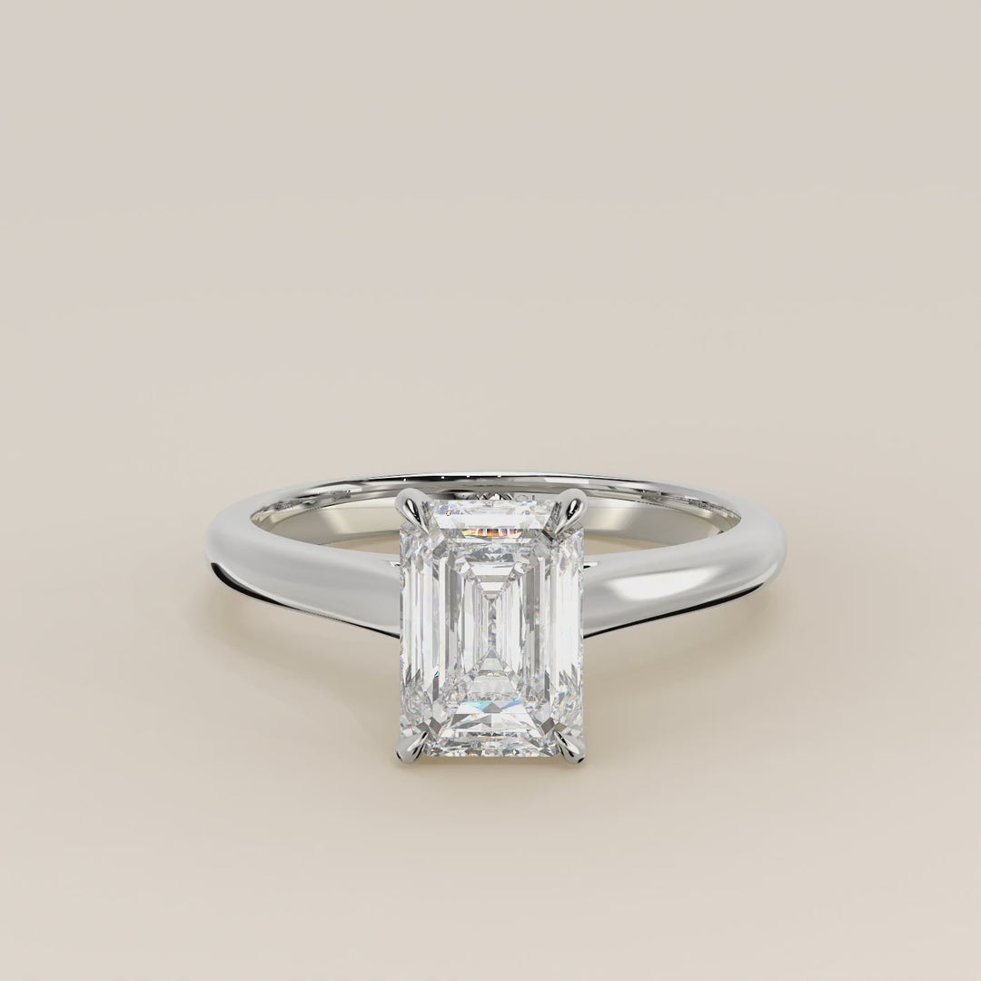 Verlovingsring emerald lab grown diamant met cathedral setting, witgoud