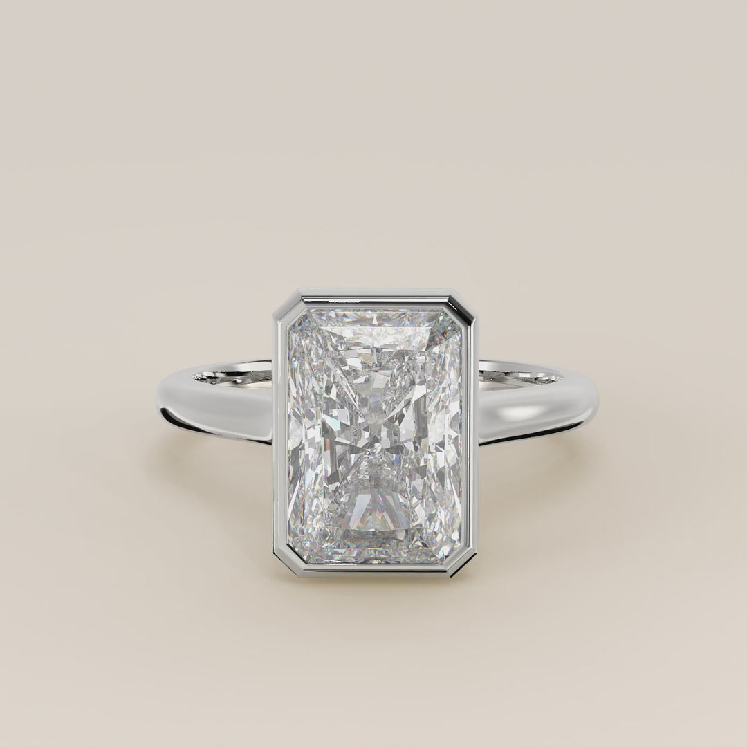 Zaar - Radiant Lab Grown Diamond Ring Solitair with Bezel Setting, Cathedral Setting and Hidden Halo