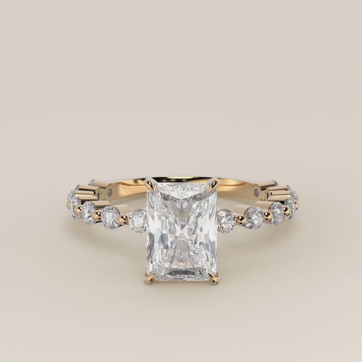 Verlovingsring radiant lab grown diamant met ronde diamanten band, geelgoud