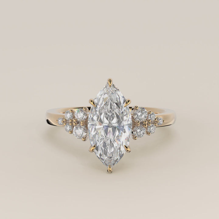 Verlovingsring marquise lab grown diamant met snowdrift en hidden halo, geelgoud