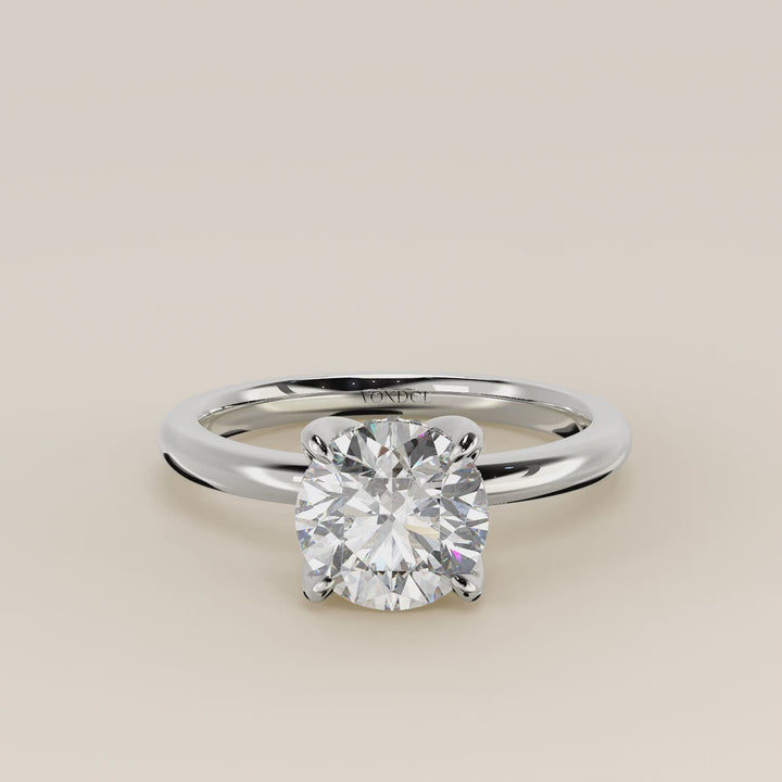 Lynn - Round Solitair Lab Grown Diamond Ring with Petal Prongs and Hidden Halo