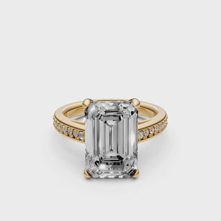Emerald 5 ct Solitaire Pave Ring - Platina - 5,33 ct