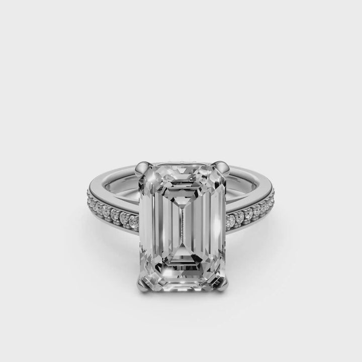 Emerald 5 ct Solitaire Pave Ring - Platina - 5,33 ct