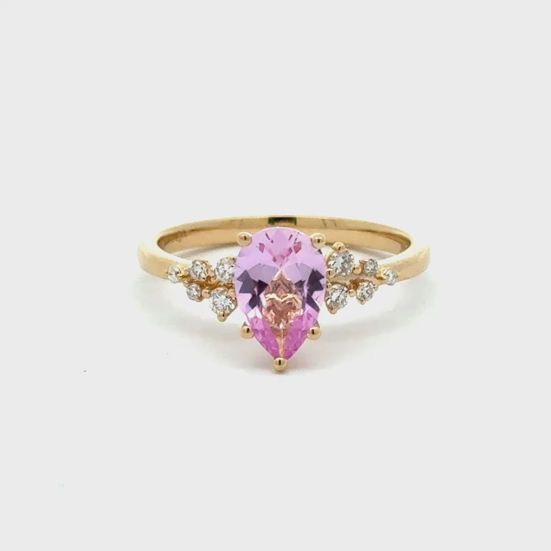 Pink Sapphire 1,5 ct  Pear Ring Snowdrift met Diamant  - 18K Geelgoud