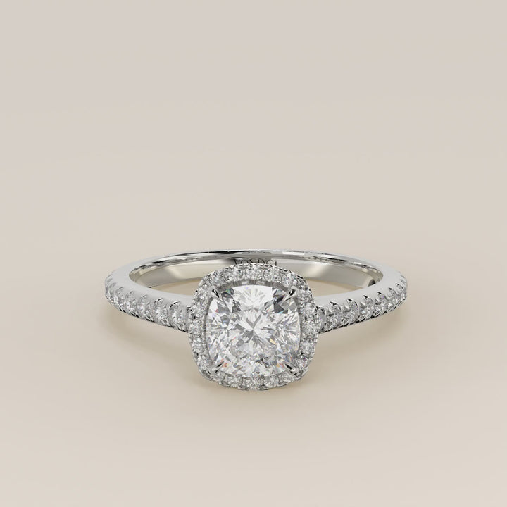 Bague Rosie - Diamants de laboratoire sertis halo coussin et anneau pavé