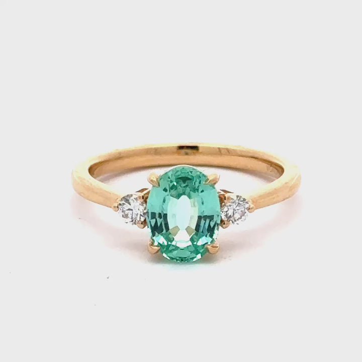 Bluish Green Sapphire 1,5 ct Oval Trilogy Ring met Diamant  - 18K Geelgoud