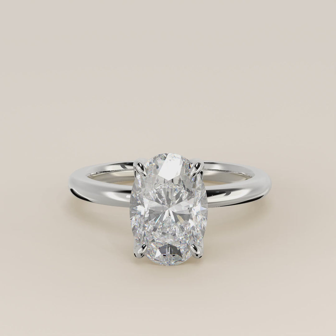 Verlovingsring ovaal lab grown diamant met petal prongs, witgoud