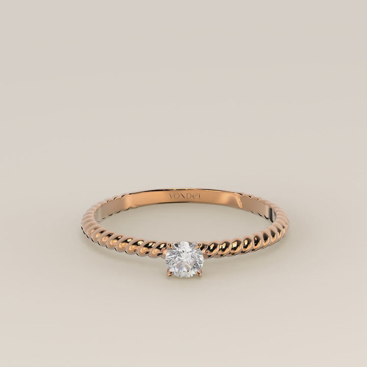 Bowie - Round Lab Grown Diamond Ring