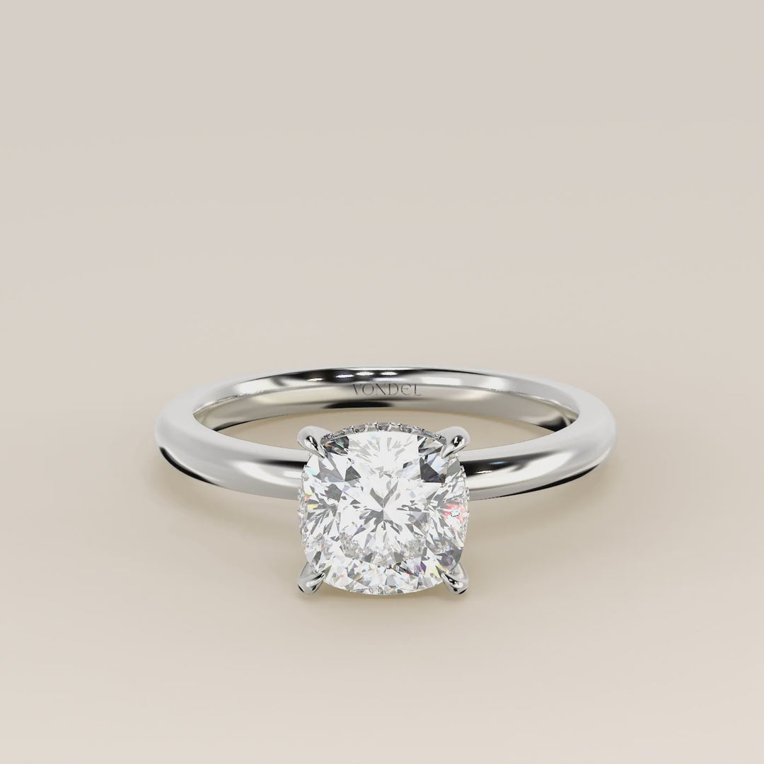 Verlovingsring cushion lab grown diamant met hidden halo, witgoud