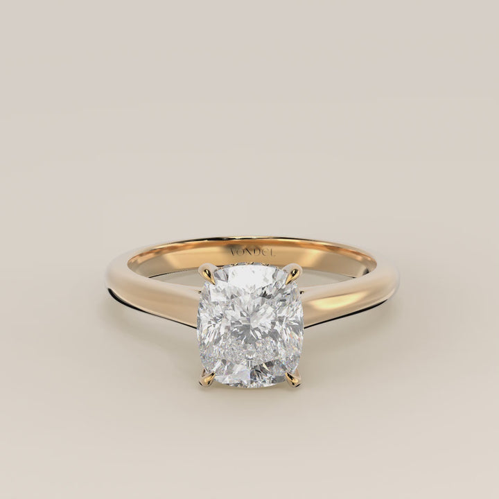 Verlovingsring elongated cushion lab grown diamant met cathedral setting en hidden halo, geelgoud