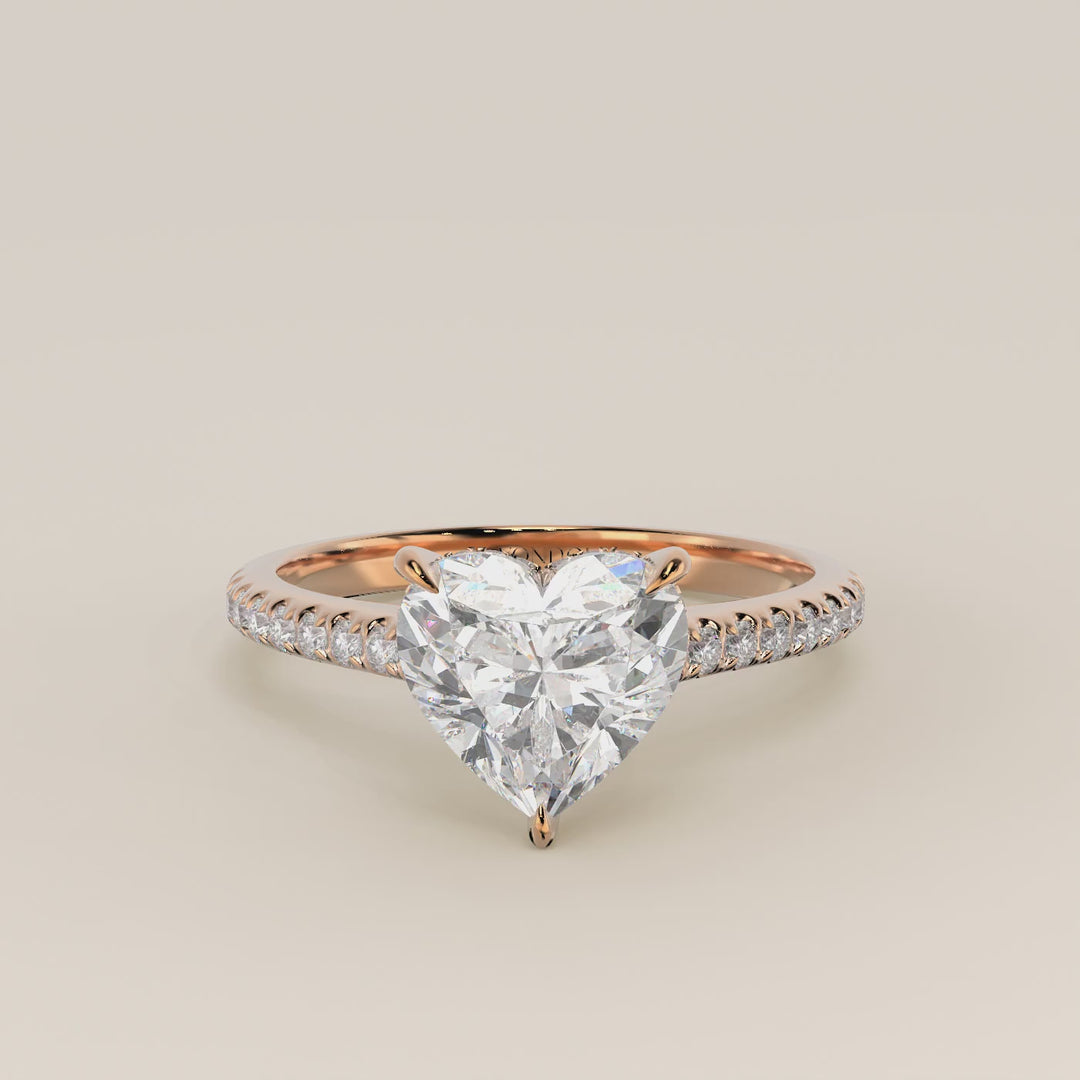 Verlovingsring hart lab grown diamant met cathedral zetting, pave band en hidden halo, rosegoud