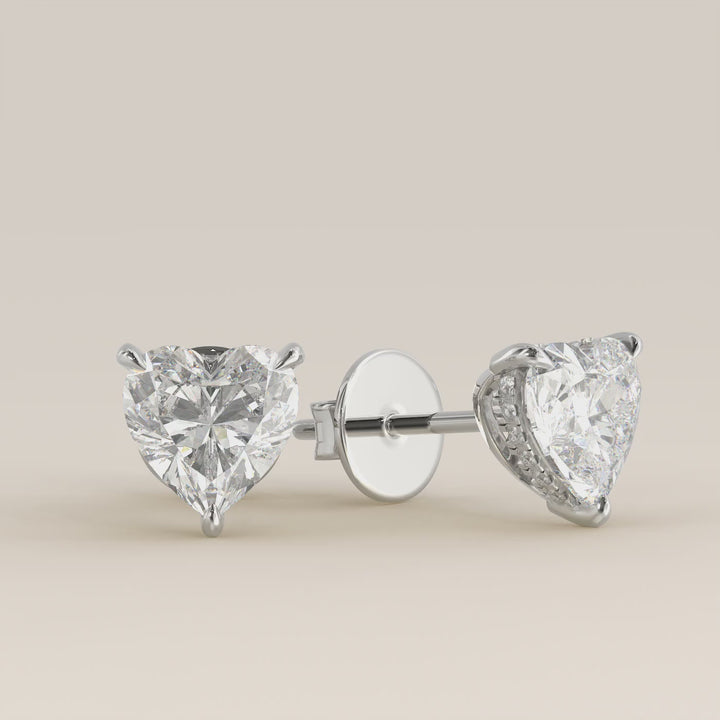 Stud oorbellen hart lab grown diamant met hidden halo, witgoud