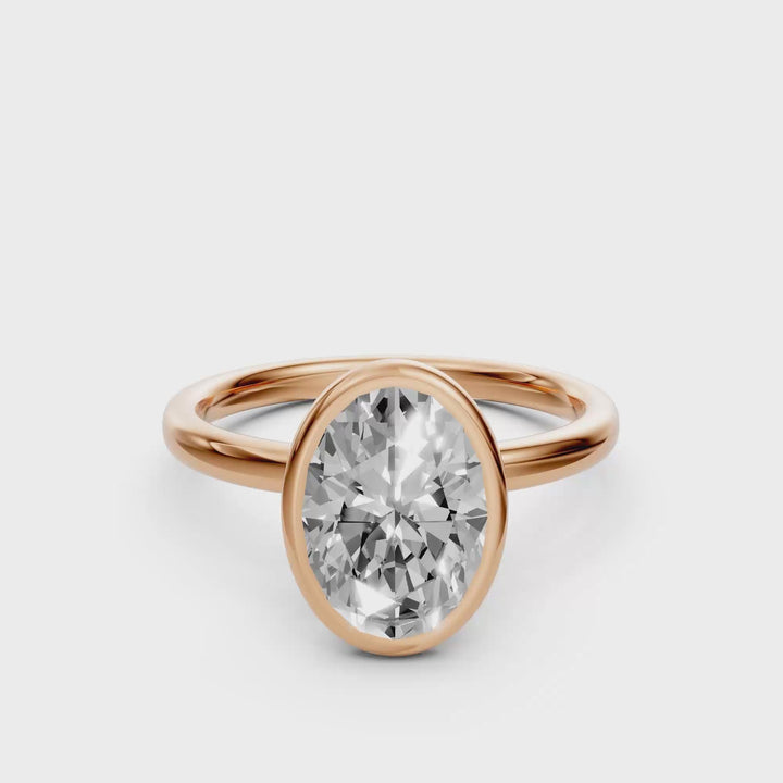 Oval Solitaire Ring met Bezelzetting