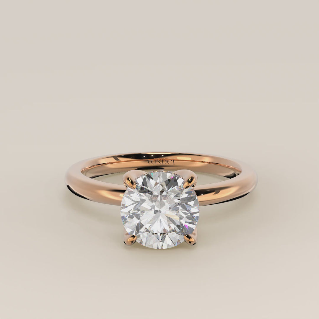 Lynn - Round Solitair Lab Grown Diamond Ring with Petal Prongs and Hidden Halo