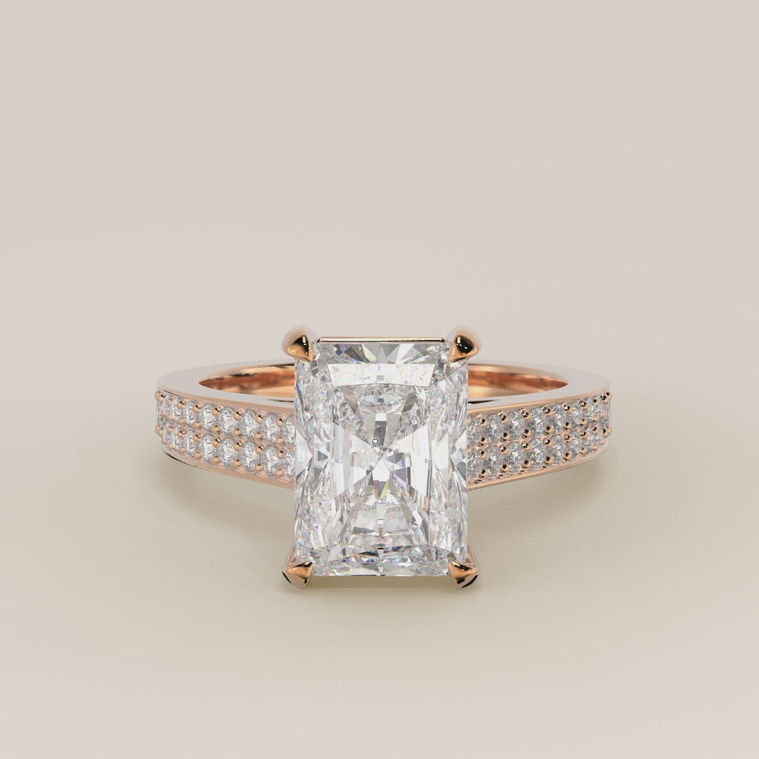 Verlovingsring radiant lab grown diamant met brede pave band, cathedral setting en hidden halo, rosegoud