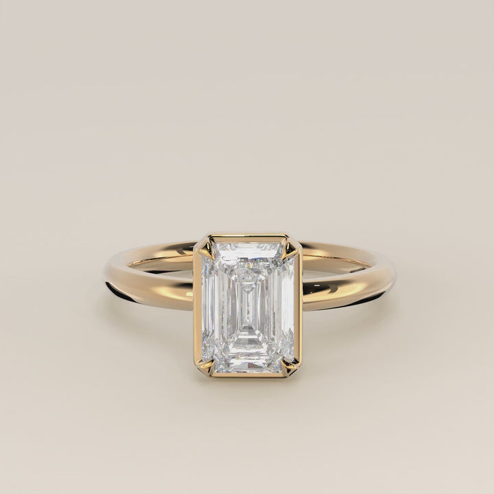 Belle - Emerald Lab Grown Diamond Ring Solitair with Faux Bezel Setting