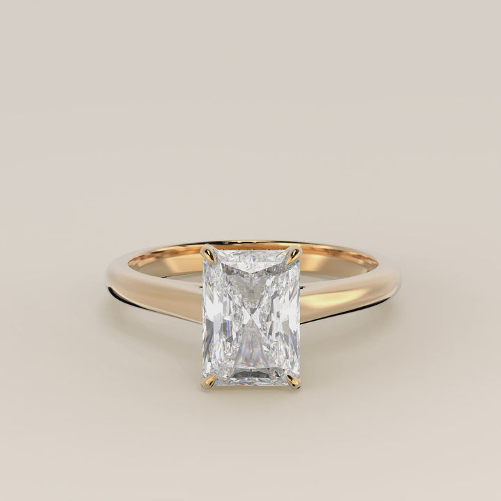 Verlovingsring radiant lab grown diamant met cathedral setting en hidden halo, geelgoud