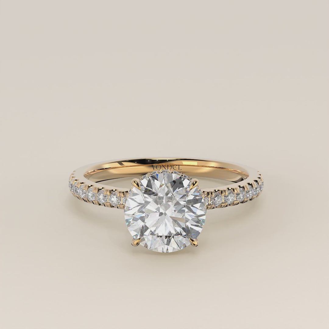 Sydney - Round Solitair Lab Grown Diamond Ring with Wrap Around Halo and Pave Band